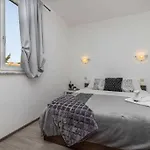 Apartamento Alenka Near The