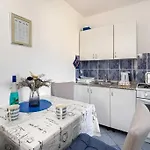 Apartamento Alenka Near The Brodarica (Sibenik-Knin)