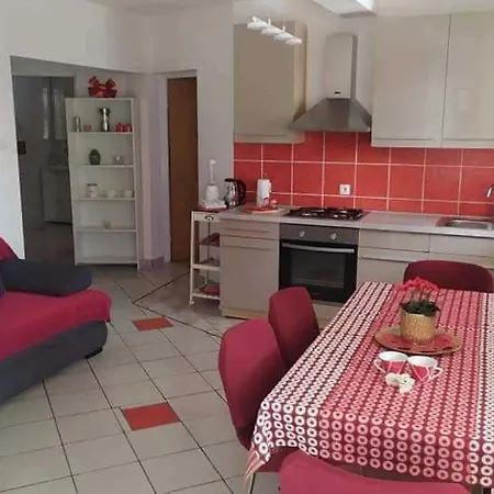 Apartment Alenka Near The *