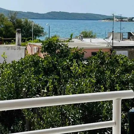 Apartamento Alenka Near The *